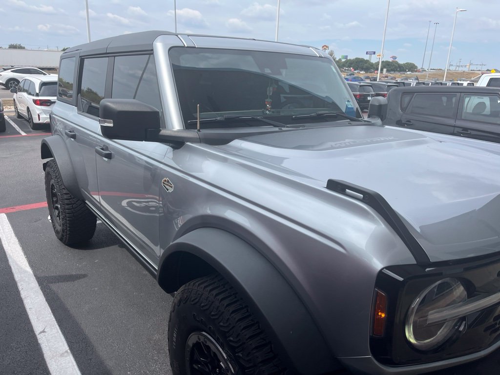 Used 2023 Ford Bronco Wildtrak AWD/4WD image 3