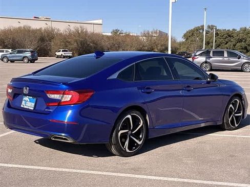 Used 2019 Honda Accord Sport image 6