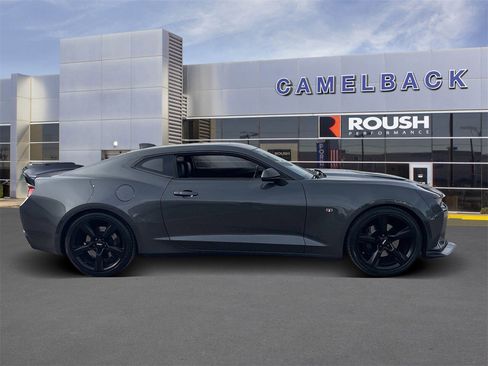 Used 2017 Chevrolet Camaro SS image 6