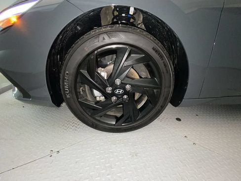 Certified 2026 Hyundai Elantra Sport FWD image 10