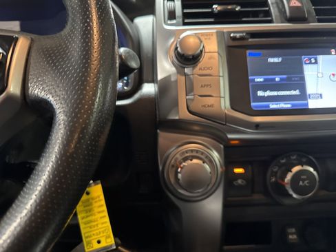 Used 2016 Toyota 4Runner SR5 image 23