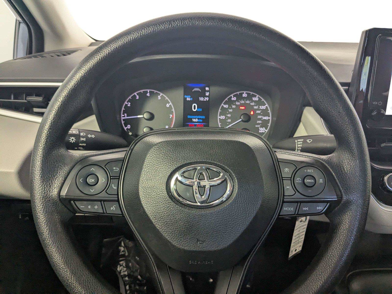 Used 2024 Toyota Corolla LE FWD image 17