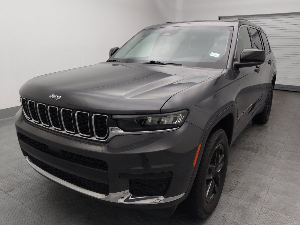 Used 2023 Jeep Grand Cherokee L Laredo RWD image 15