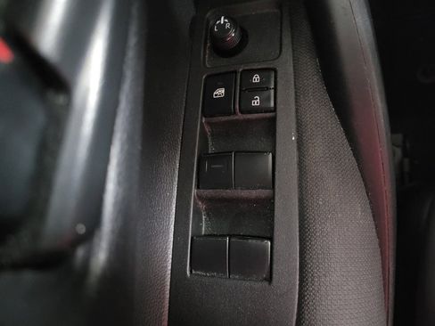 Used 2022 Toyota Corolla LE image 27