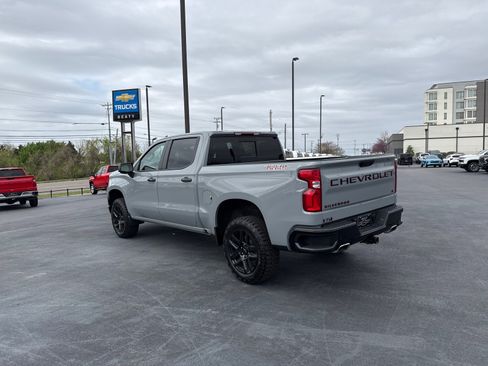 Used 2024 Chevrolet Silverado 1500 LT Trail Boss w/ Convenience Package II AWD/4WD image 5