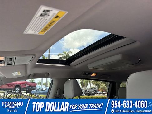 Used 2024 Honda Odyssey Touring image 29