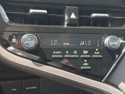 Certified 2024 Toyota Camry SE w/ Cold Weather Package FWD image 18