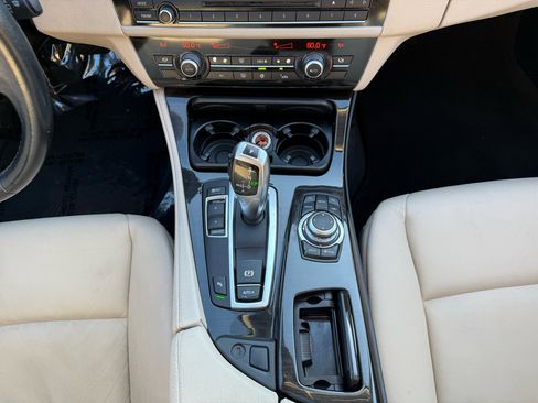 Used 2012 BMW 535i Sedan image 17