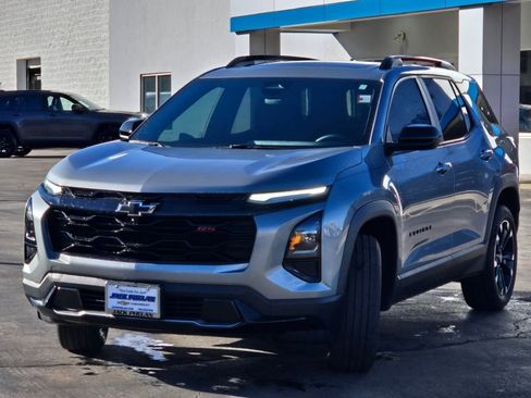 Used 2025 Chevrolet Equinox RS image 5