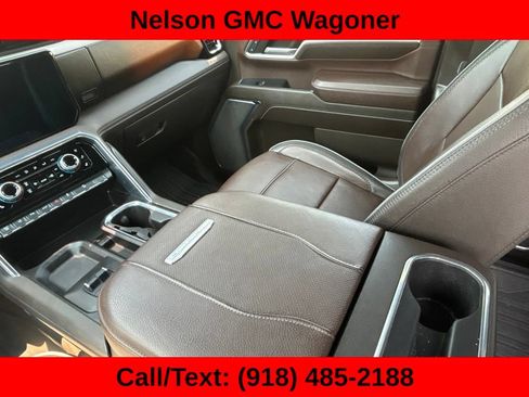 Used 2024 GMC Sierra 3500 Denali w/ Denali Reserve Package AWD/4WD image 20