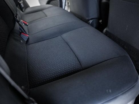 Used 2018 Toyota C-HR XLE image 29