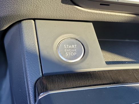 Used 2018 Audi Q5 2.0T Premium Plus w/ Premium Plus Package image 29