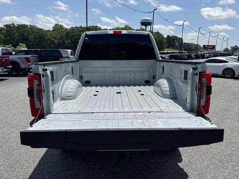 Used 2025 Ford F250 Platinum AWD/4WD image 20