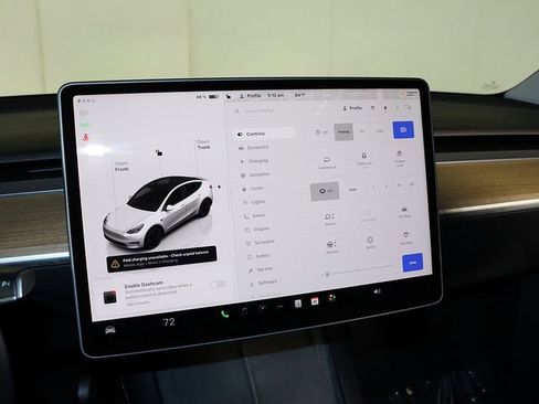 Used 2022 Tesla Model Y Performance image 16