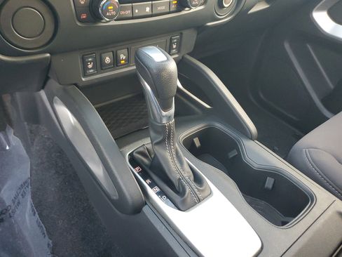 Used 2022 Nissan Frontier SV image 24