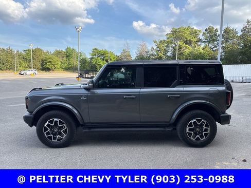Used 2024 Ford Bronco Outer Banks image 4