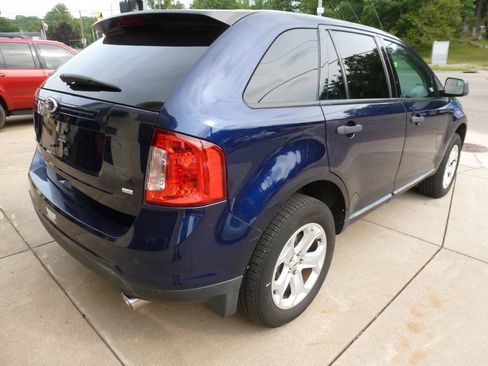 Used 2011 Ford Edge SE w/ 101A Rapid Spec Order Code image 2