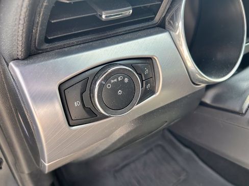 Used 2018 Ford Mustang GT Premium RWD image 11