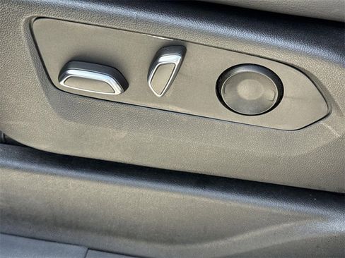 Used 2023 Cadillac Escalade ESV Sport image 34