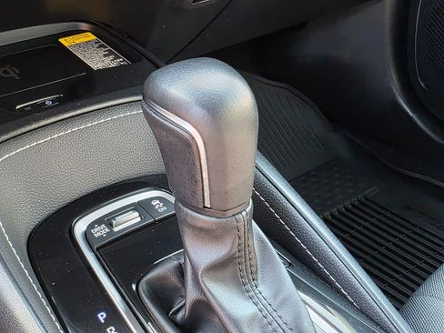 Used 2024 Toyota Corolla SE image 34