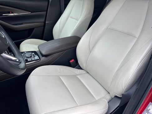 Used 2021 MAZDA CX-30 AWD 2.5 S w/ Premium Package image 11