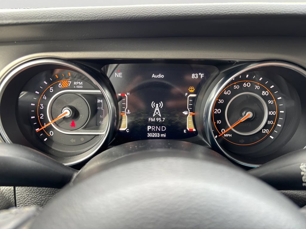 Used 2022 Jeep Wrangler Sport AWD/4WD image 29