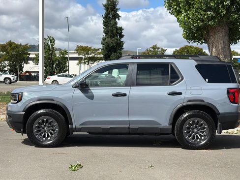 Certified 2026 Honda Passport TrailSport image 7
