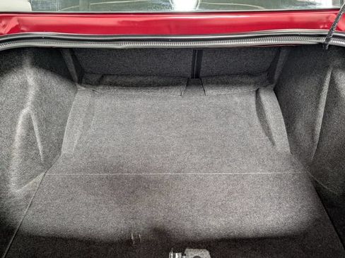 Used 2021 Dodge Challenger R/T Scat Pack RWD image 18