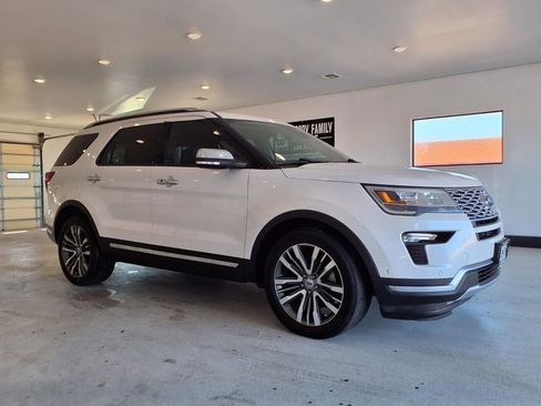 Used 2019 Ford Explorer Platinum AWD/4WD image 18