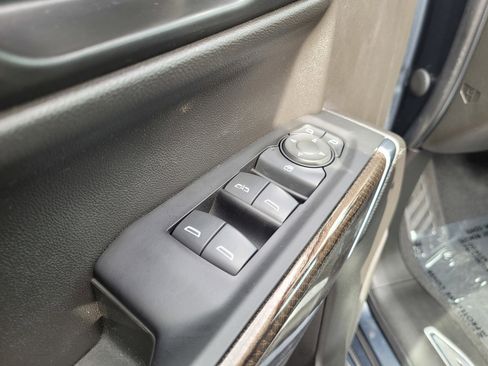 Used 2022 Chevrolet Silverado 1500 RST image 26