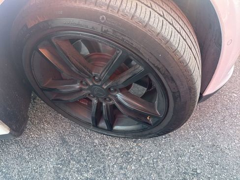 Used 2015 Tesla Model S 85D image 2