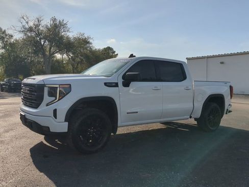 Used 2022 GMC Sierra 1500 Elevation image 8