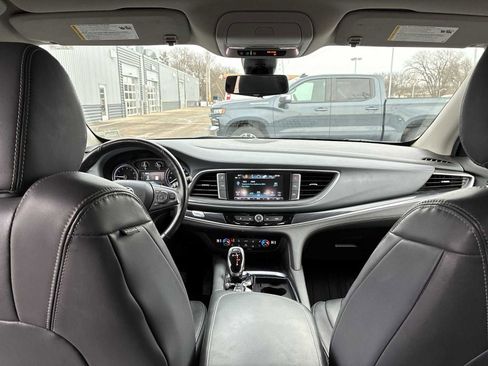 Used 2019 Buick Enclave Premium image 20
