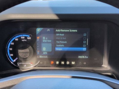 Used 2022 Ford Bronco Black Diamond image 10