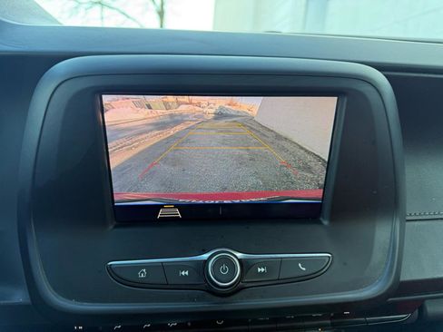 Used 2020 Chevrolet Camaro LT image 20