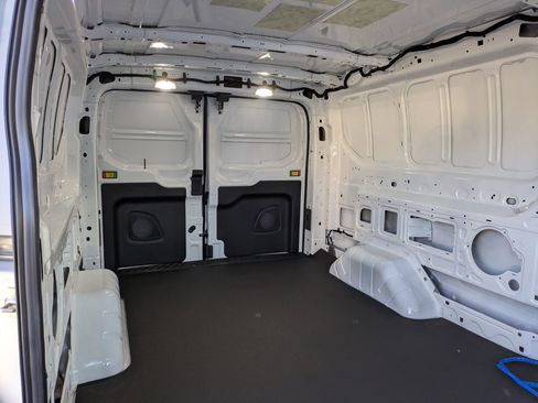 New 2026 Ford Transit 150 Low Roof image 28