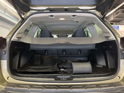 Certified 2022 Subaru Forester Premium image 36