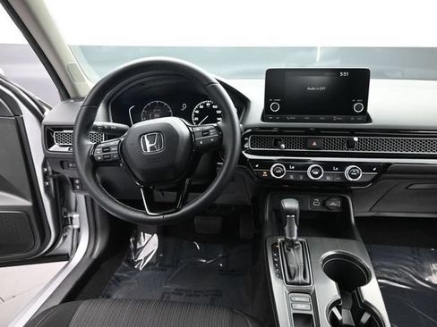 Used 2024 Honda Civic EX image 17