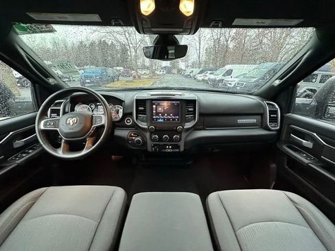 Used 2024 RAM 2500 Big Horn w/ Bed Utility Group image 3