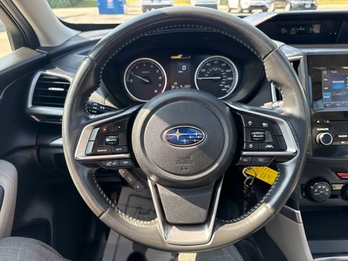 Used 2019 Subaru Forester Premium w/ All-Weather Package AWD/4WD image 19