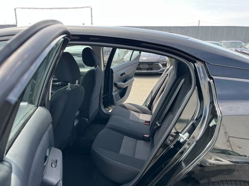 Used 2025 Nissan Sentra SV image 25