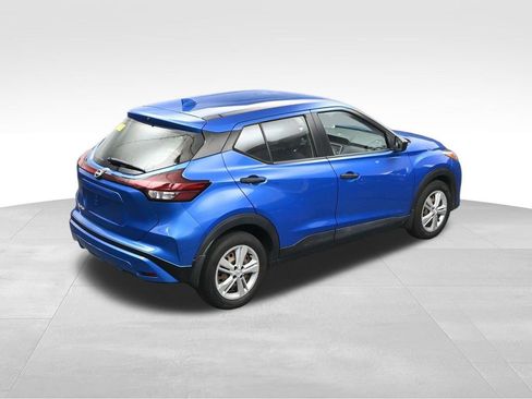 Used 2022 Nissan Kicks S FWD image 22