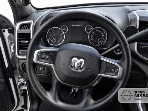 Used 2024 RAM 2500 Big Horn w/ Off Road Package AWD/4WD image 9