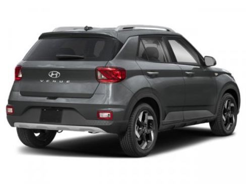 Used 2026 Hyundai Venue SEL FWD image 5