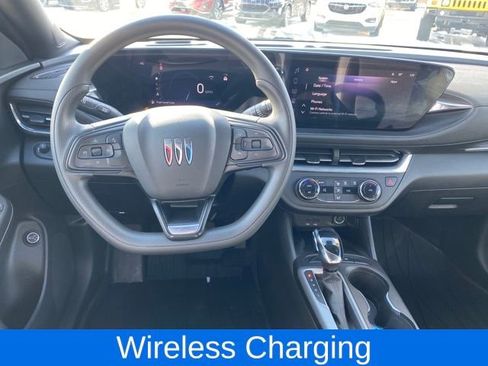 Certified 2024 Buick Envista Preferred w/ Convenience II Package image 8