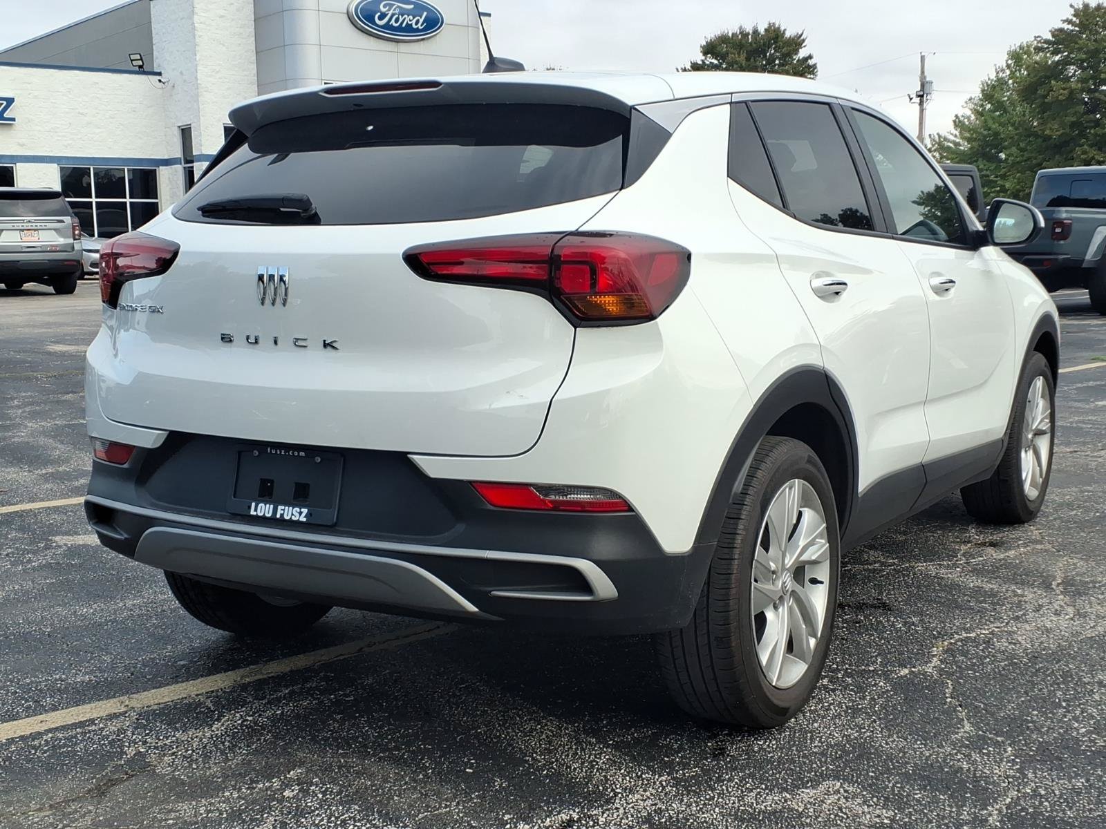 Used 2024 Buick Encore GX Preferred FWD image 3