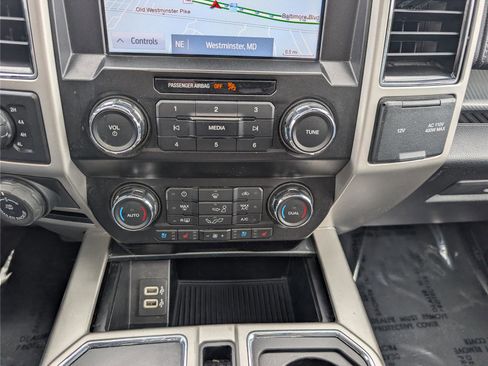 Used 2020 Ford F150 Lariat AWD/4WD image 28