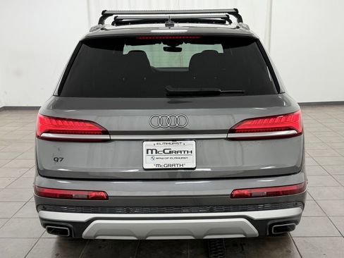 Used 2025 Audi Q7 2.0T Premium w/ Convenience Package AWD/4WD image 4