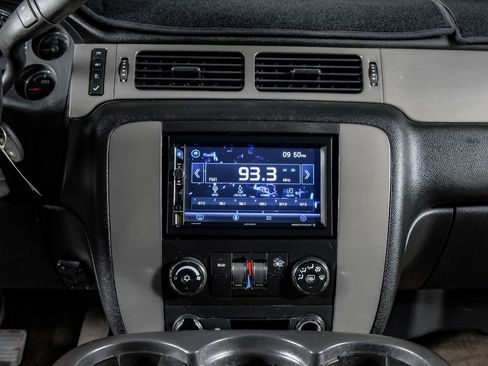 Used 2009 Chevrolet Tahoe LS image 22