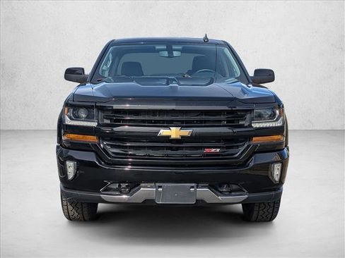 Used 2018 Chevrolet Silverado 1500 LT w/ All Star Edition image 2